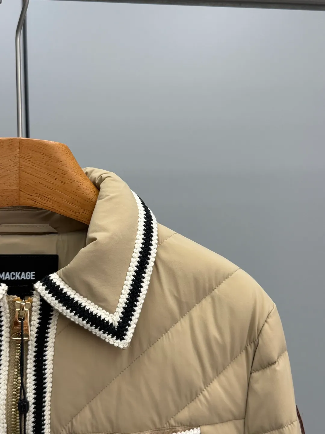 MACKAGE 2026New Arrival PETUNIA ， ， ， 。 , 5°C ， 。 、 , 。 , ， 。PETUNIA , 。 + ，Lightweight ， ， ， ， “ ” ：Black Size：S-M-L